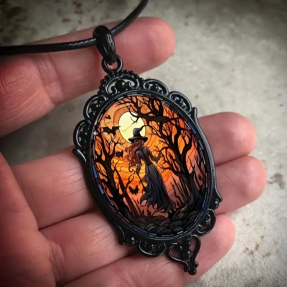 NWT! Retro Gothic Witch Pendant with 45cm Black Cord Necklace w 5 cm Extender!